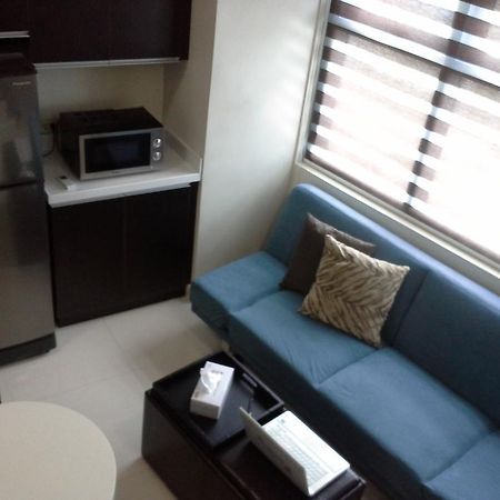 Apartmán Eton Parkview Makati City Exteriér fotografie