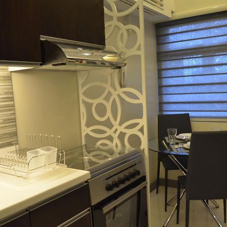 Apartmán Eton Parkview Makati City Exteriér fotografie
