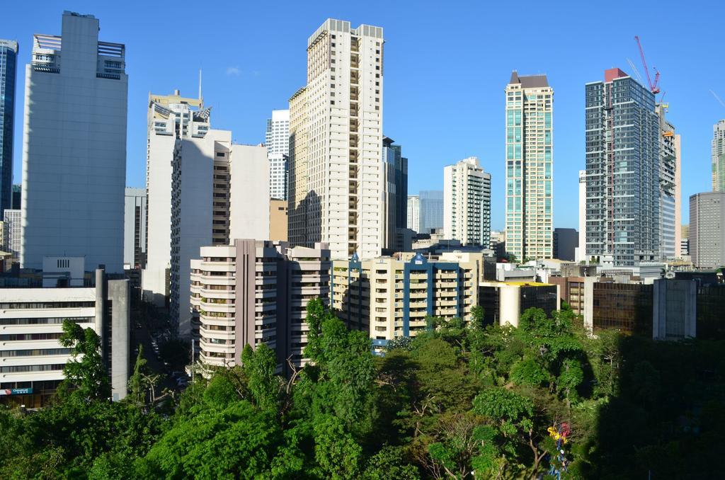 Apartmán Eton Parkview Makati City Exteriér fotografie