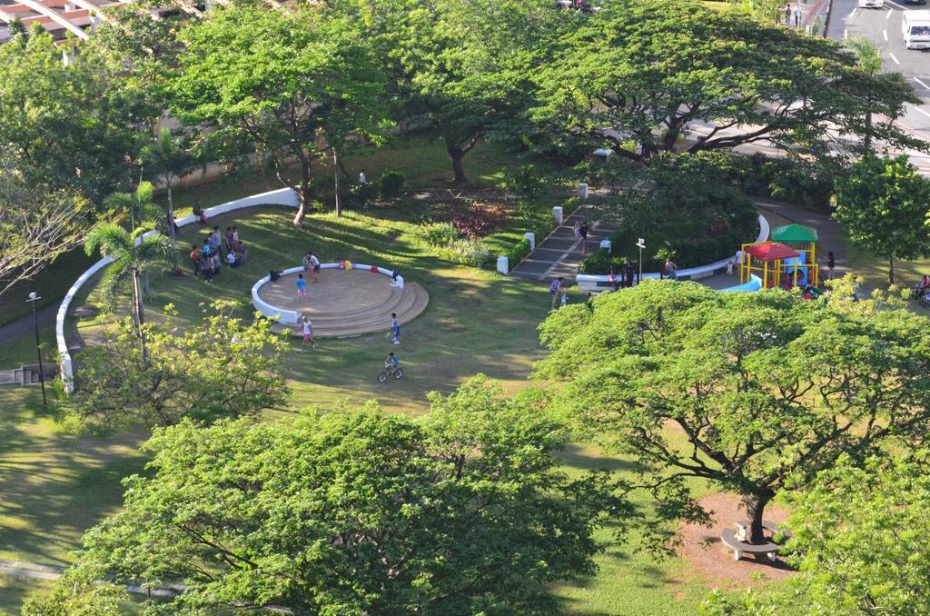 Apartmán Eton Parkview Makati City Exteriér fotografie